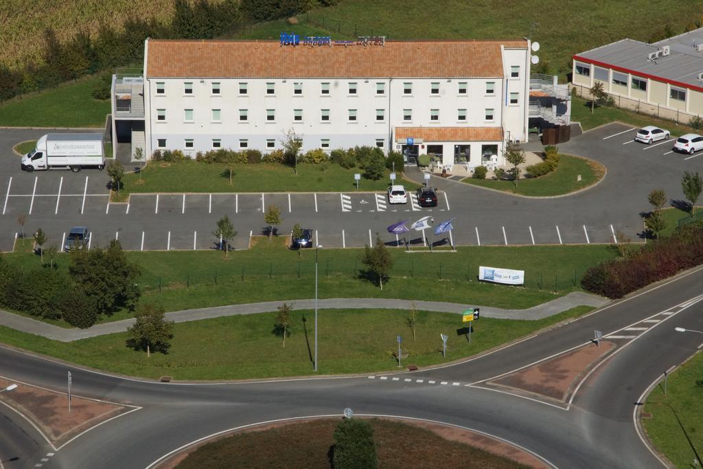 Ibis Budget Niort - Ла-Креш Экстерьер фото