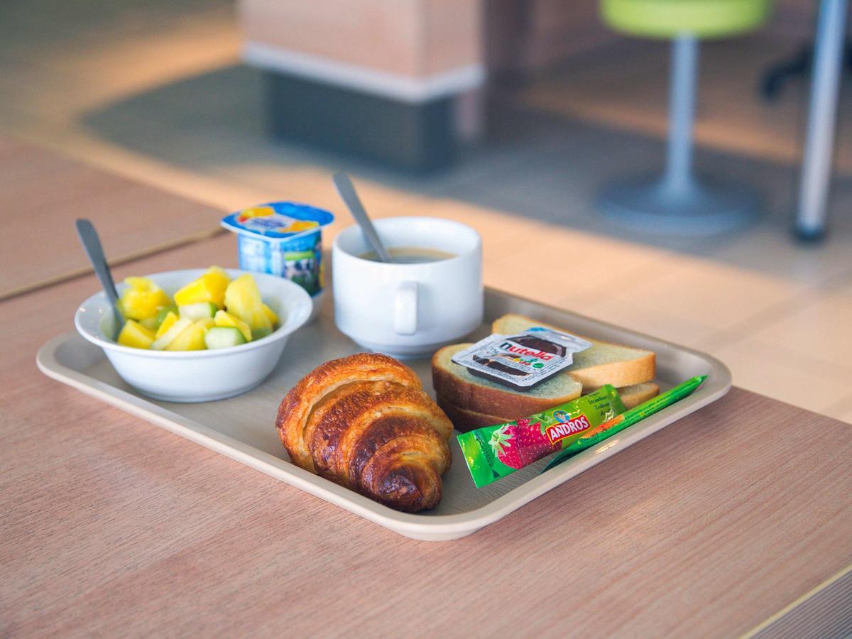 Ibis Budget Niort - Ла-Креш Экстерьер фото