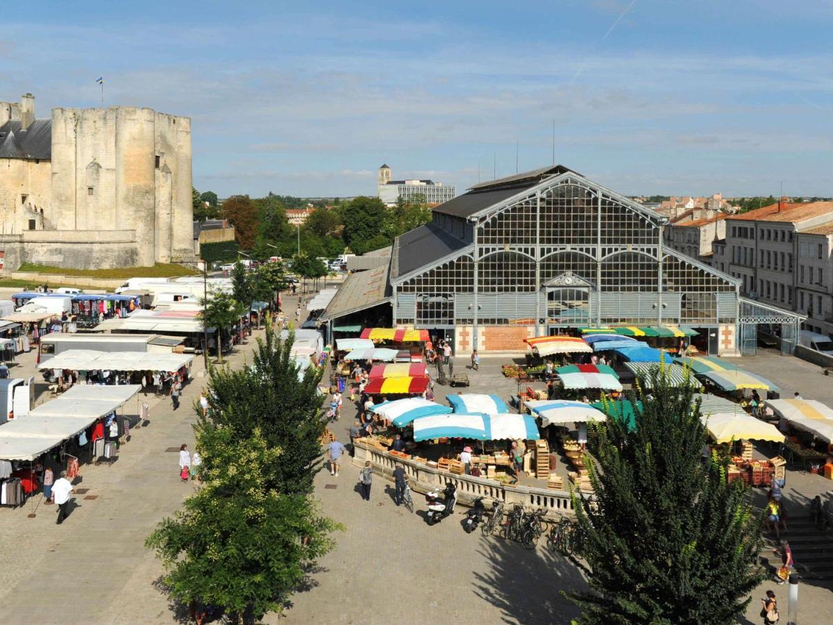 Ibis Budget Niort - Ла-Креш Экстерьер фото